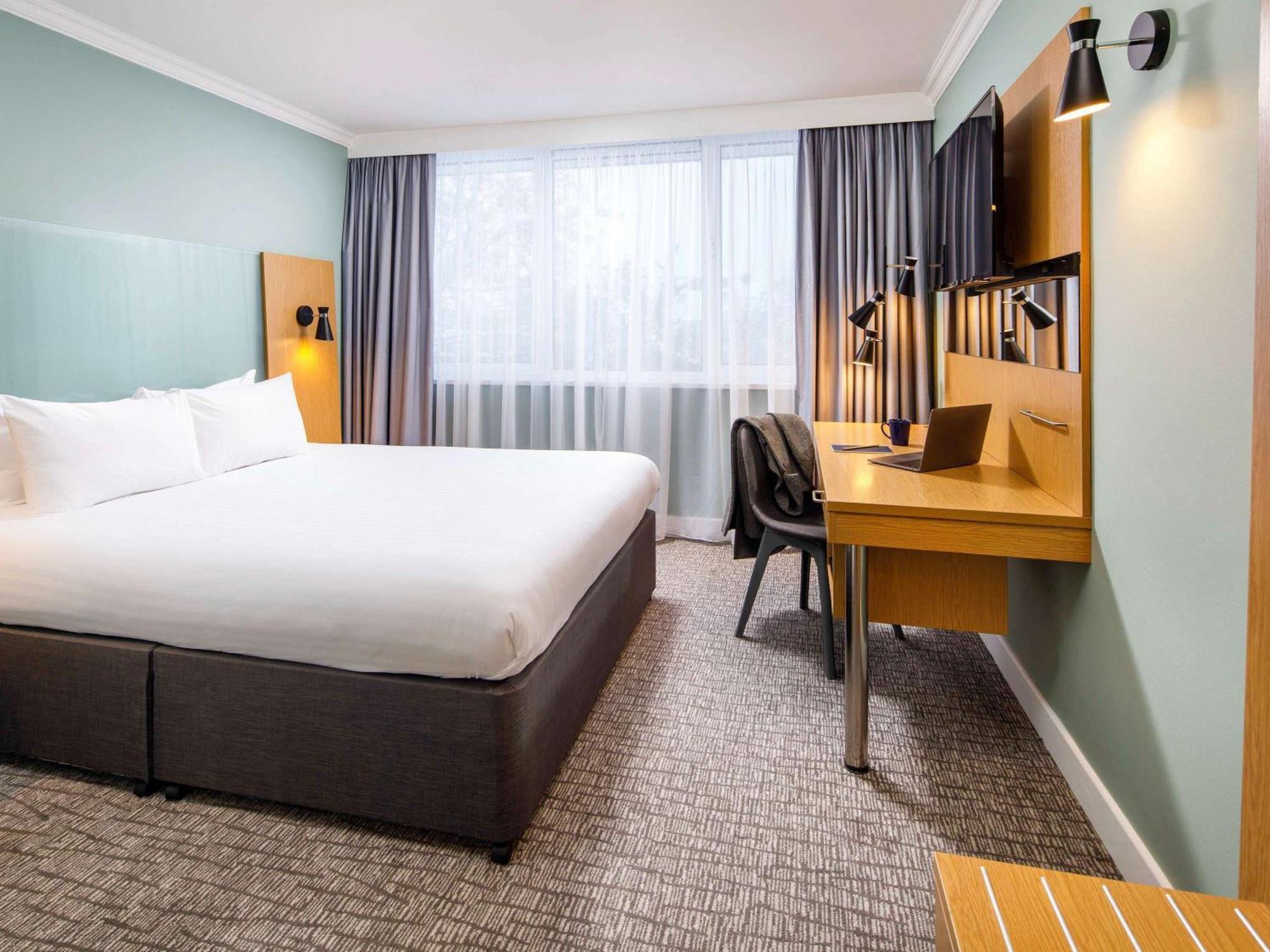 The Harlow Hotel By Accorhotels Екстериор снимка