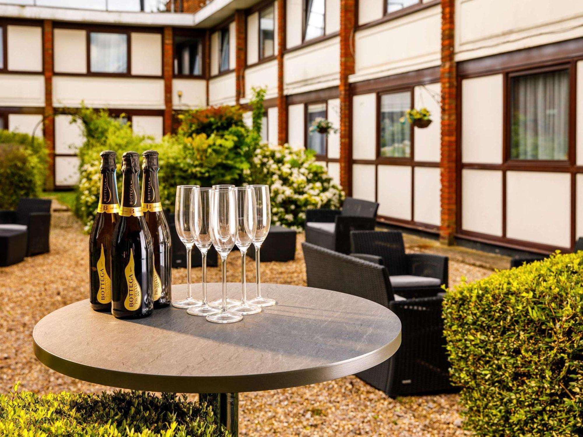 The Harlow Hotel By Accorhotels Екстериор снимка