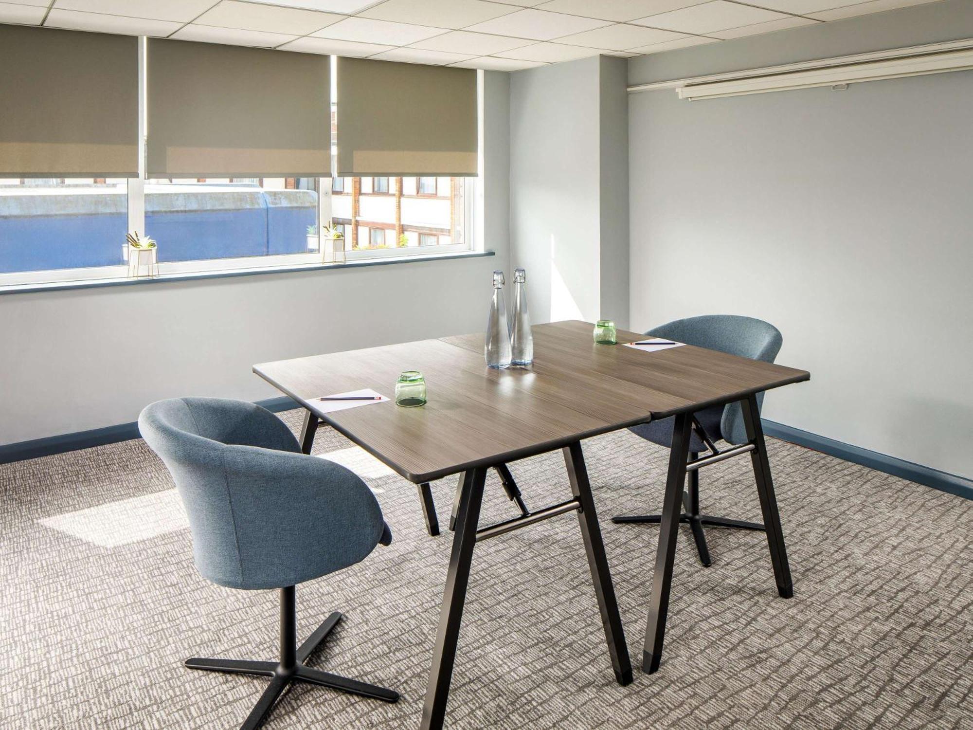 The Harlow Hotel By Accorhotels Екстериор снимка