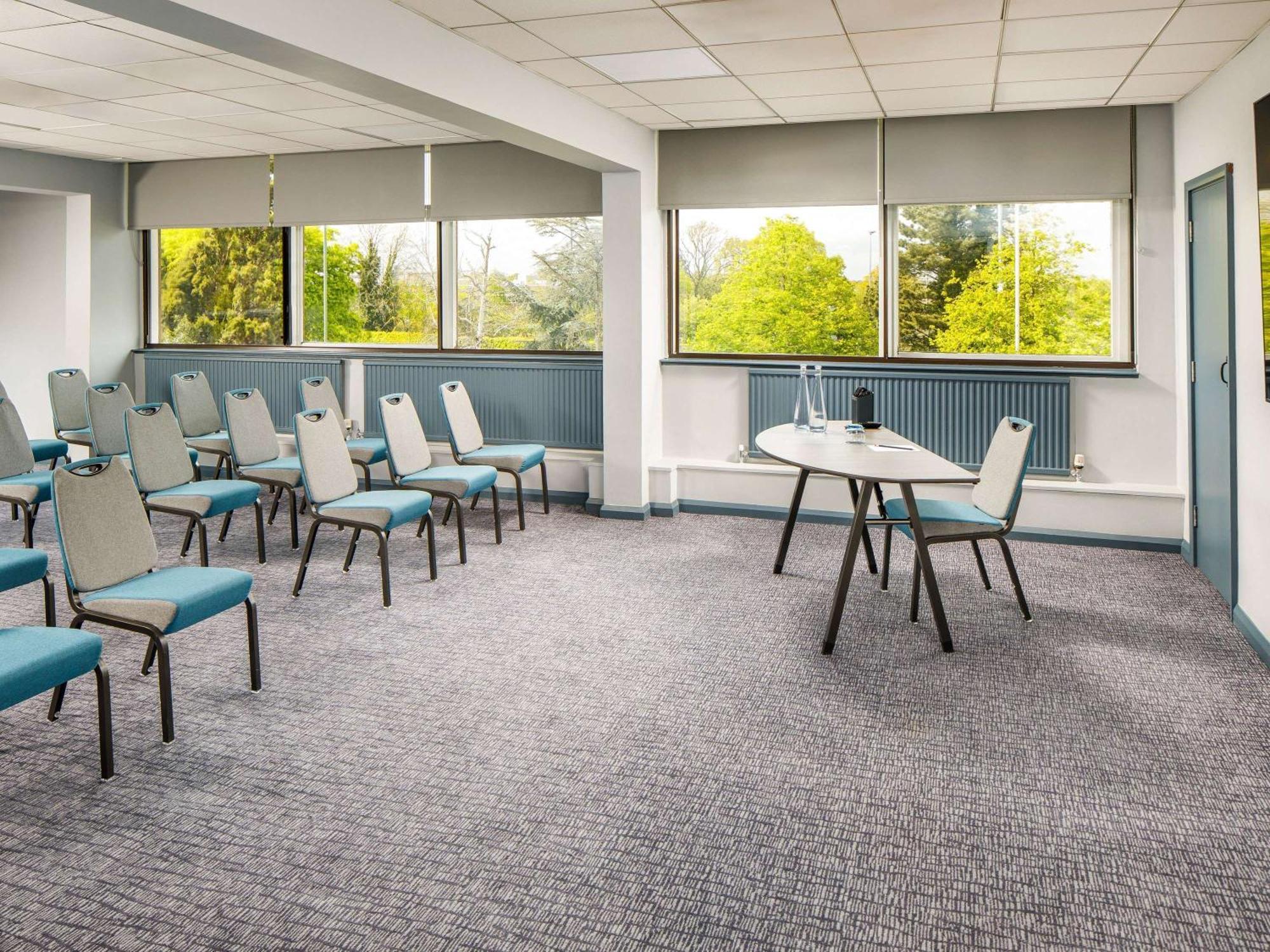 The Harlow Hotel By Accorhotels Екстериор снимка